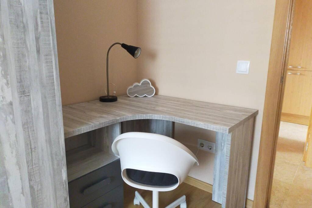 Apartamento Para 5 Personas Frente Al Mar Con Piscina Y Parking Кубеляс Екстериор снимка