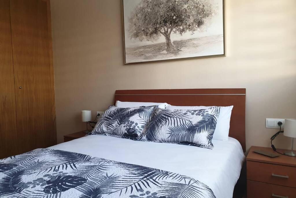 Apartamento Para 5 Personas Frente Al Mar Con Piscina Y Parking Кубеляс Екстериор снимка